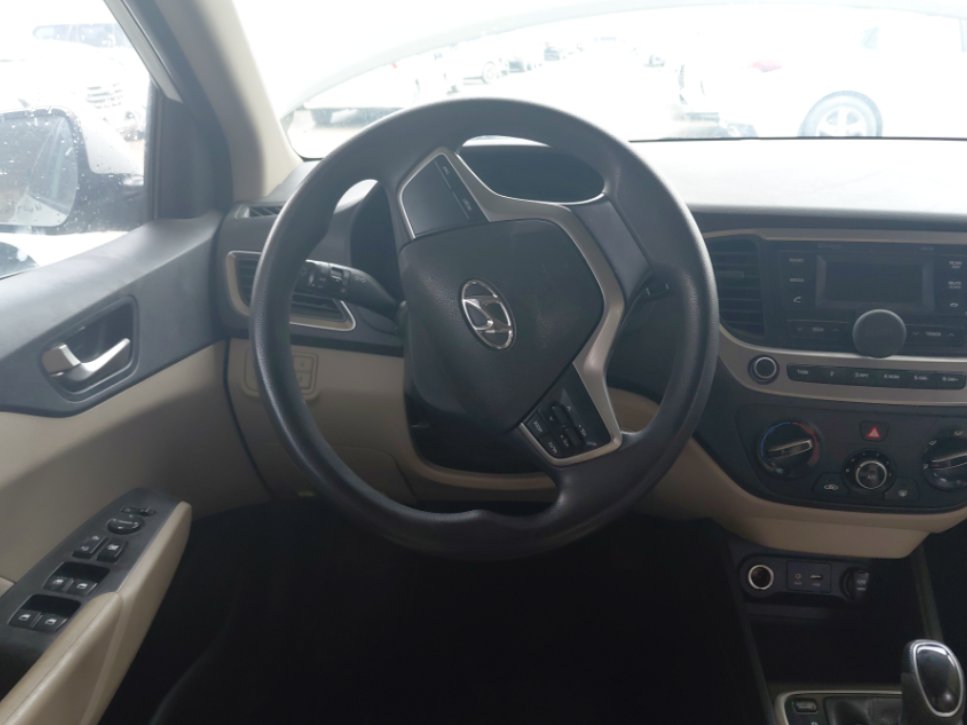 هيونداي أكسنت GL 2020 image