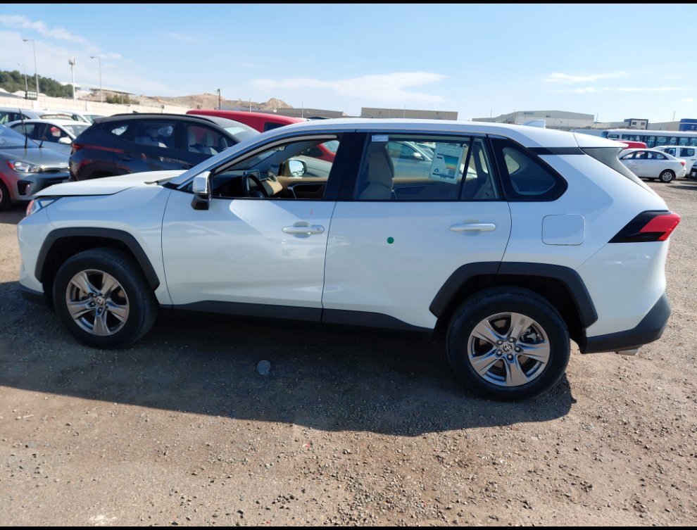 Toyota RAV4  2023 image