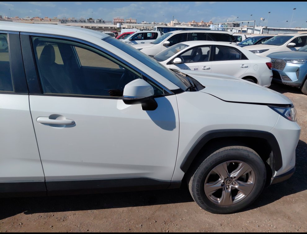 Toyota RAV4  2023 image