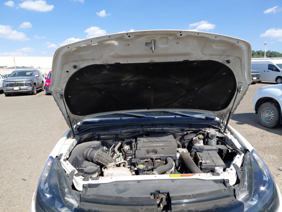 جا ام سي فيجوس تالف 2023 image