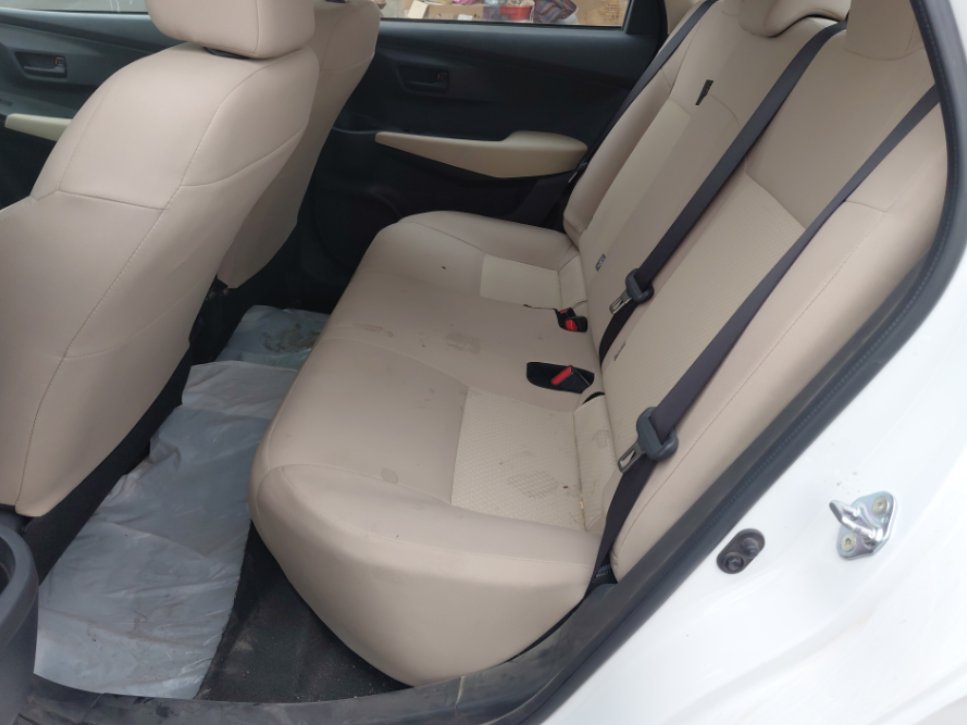 تويوتا يارس Y 2023 image