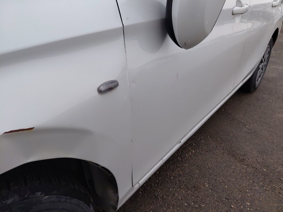 تويوتا يارس Y 2023 image