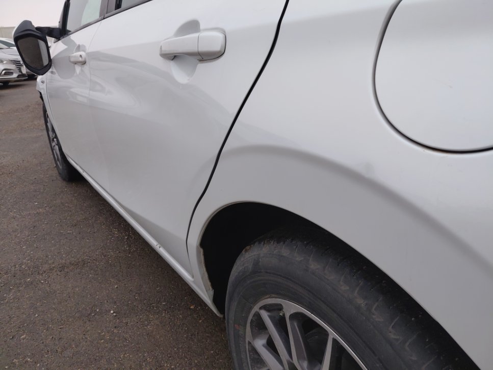 تويوتا يارس Y 2023 image