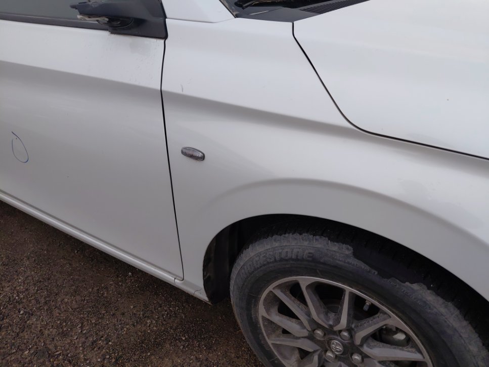 تويوتا يارس Y 2023 image