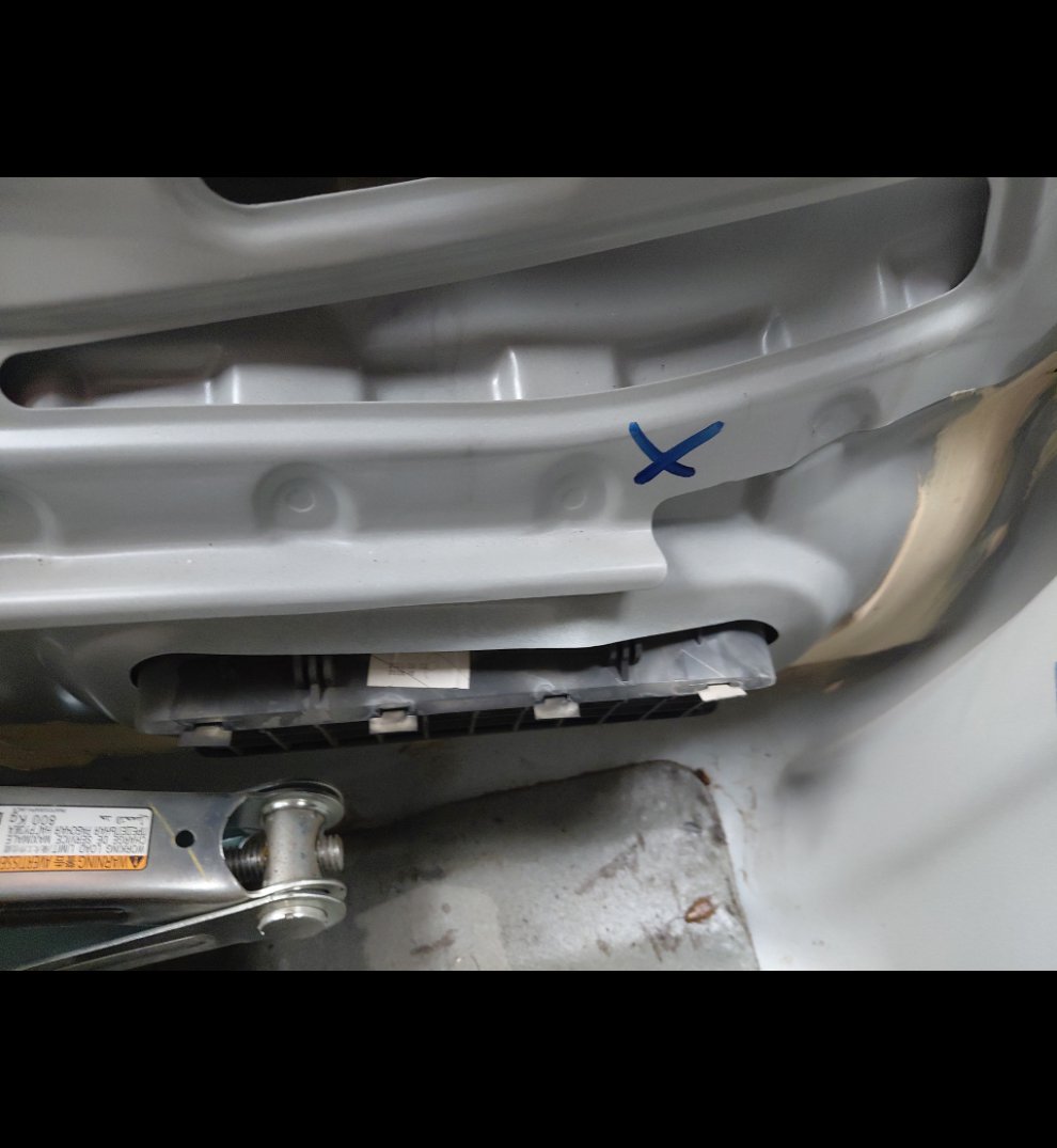 تويوتا يارس Y 2023 image