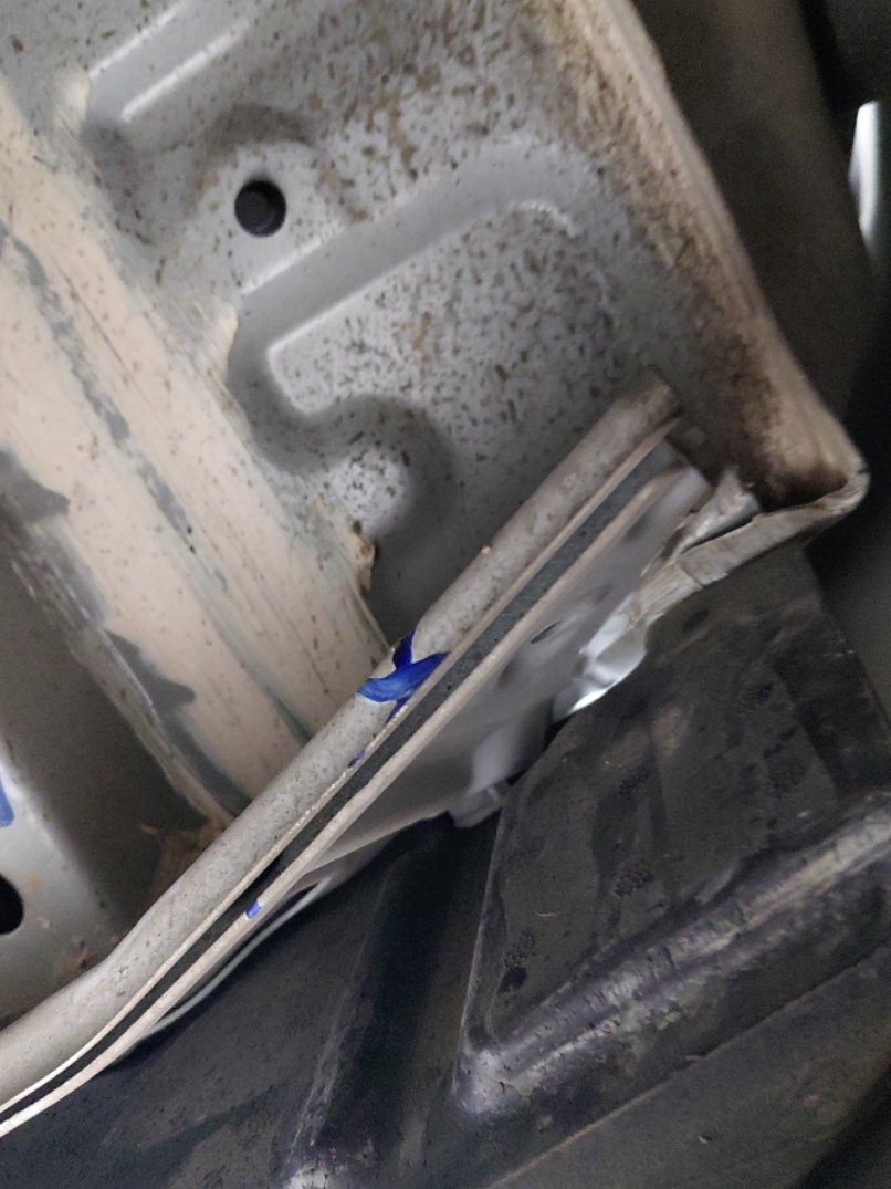 تويوتا يارس Y 2023 image