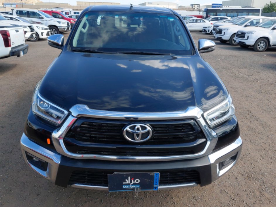 تويوتا هايلكس S-GLX 4x4  2023