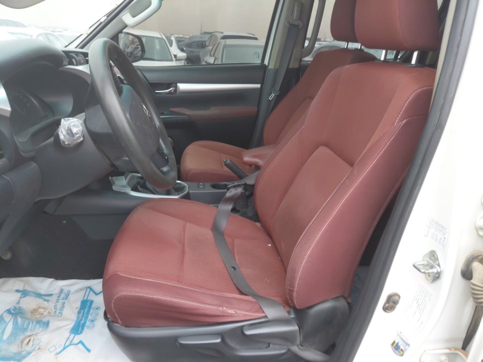 Toyota Hilux S - GLX - 4X4 2018 image