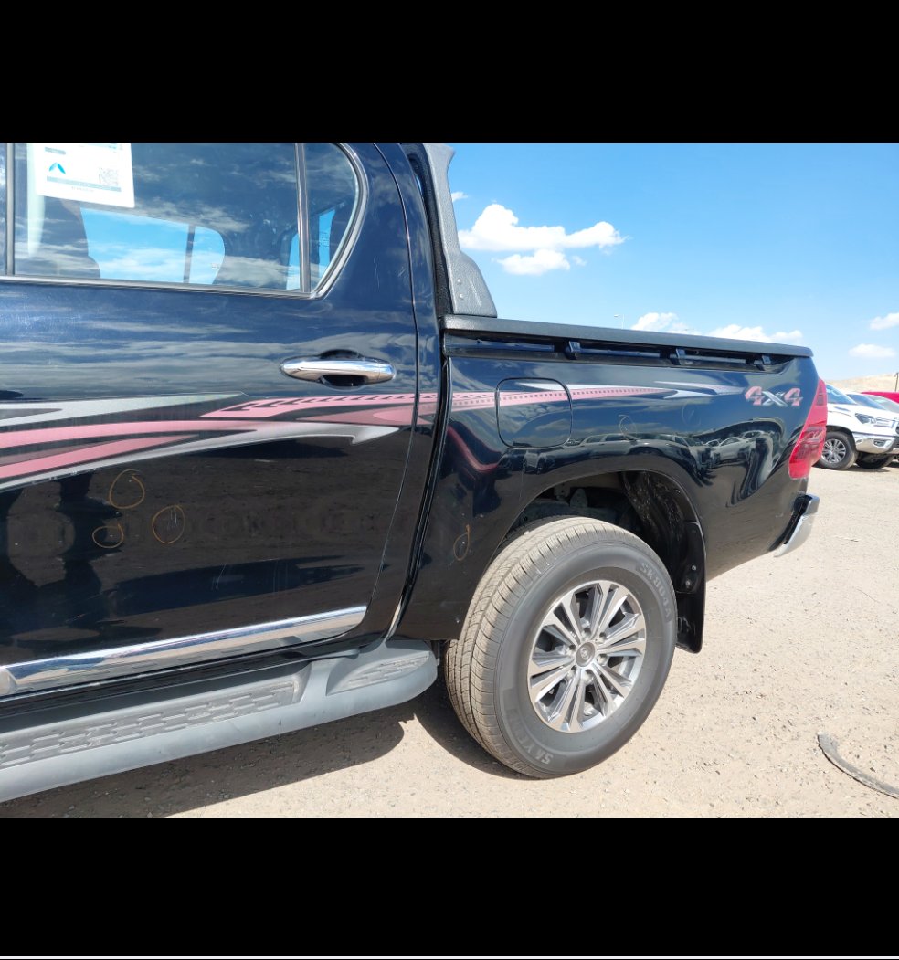 Toyota Hilux S-GLX 4x4 2023 image