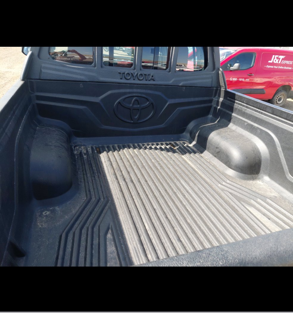 Toyota Hilux S-GLX 4x4 2023 image