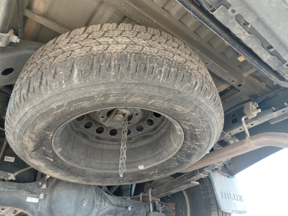 Toyota Hilux S-GLX 4x4 2023 image