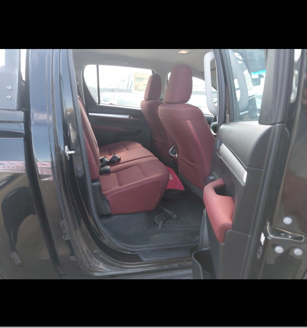 Toyota Hilux S-GLX 4x4 2023 image