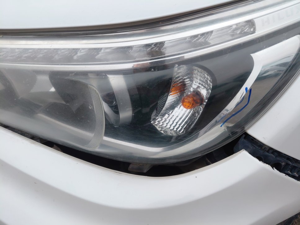 Toyota Hilux S - GLX - 4X4 2018 image