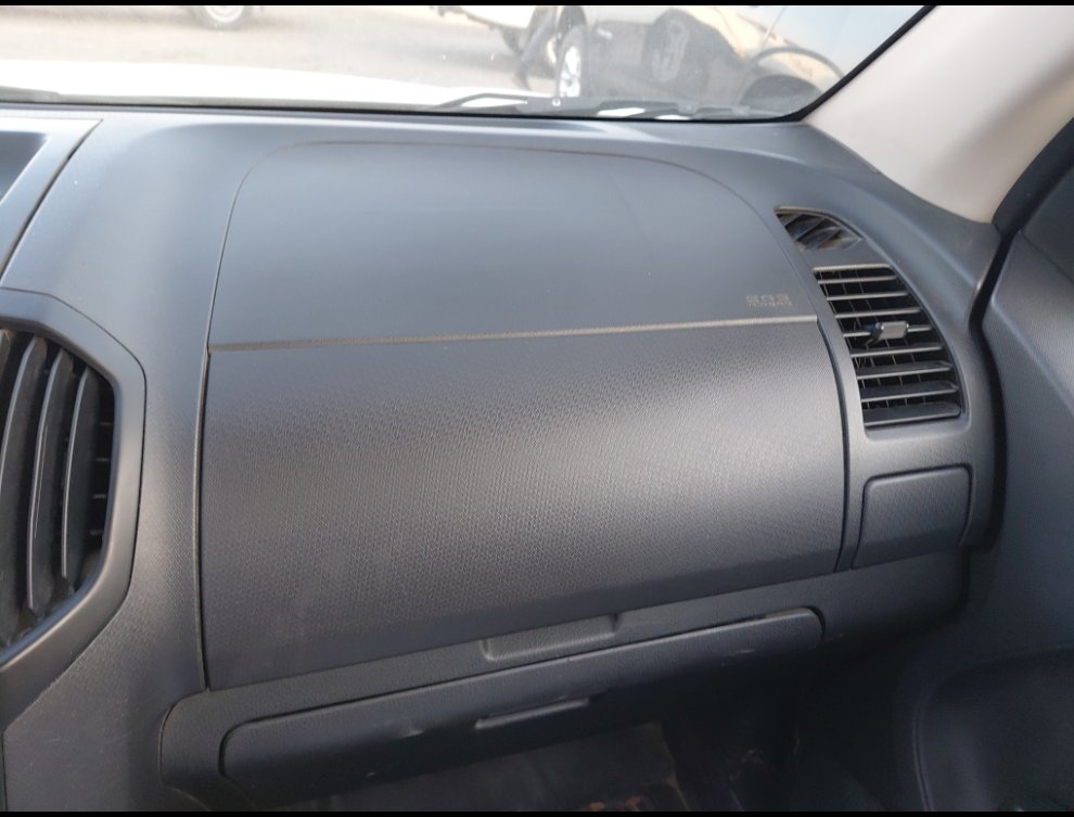 ايسوزو ديماكس 2X4 2021 image