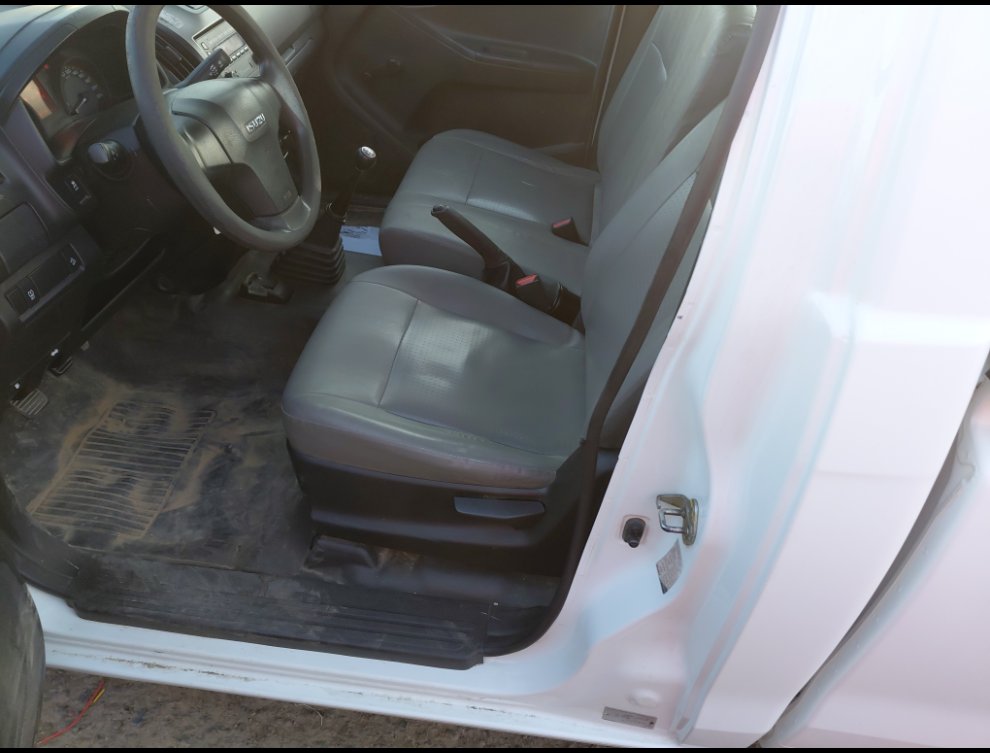 ايسوزو ديماكس 2X4 2021 image