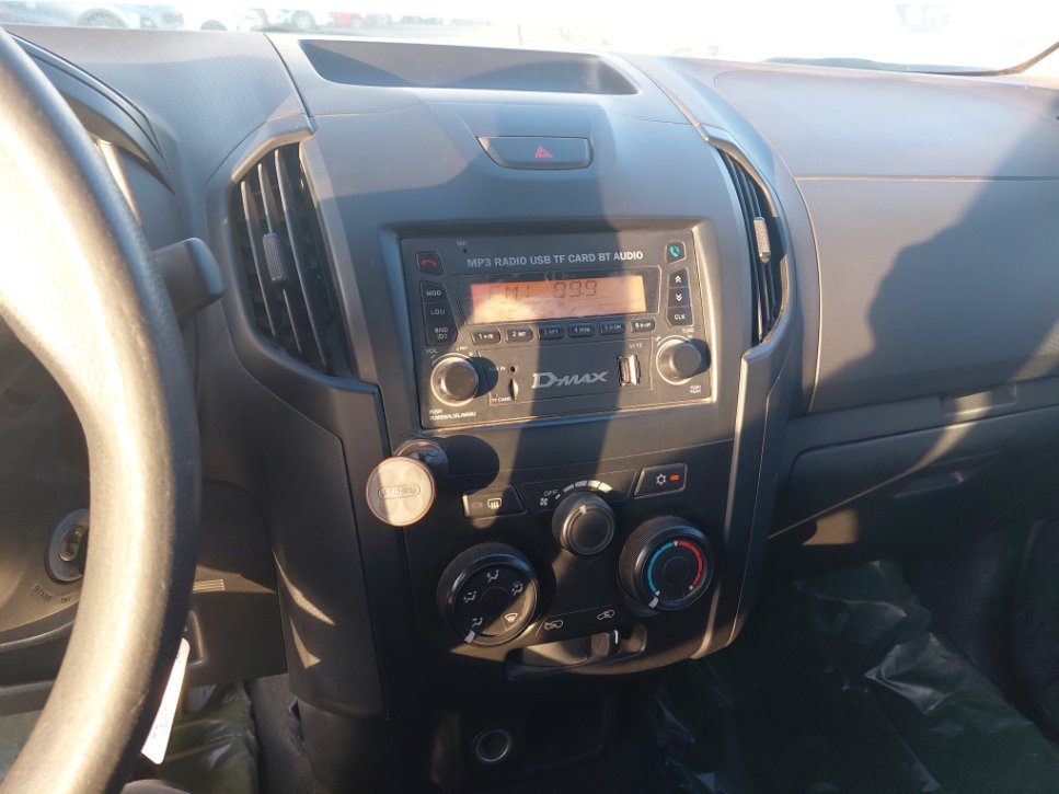 ايسوزو ديماكس 2x4 2022 image