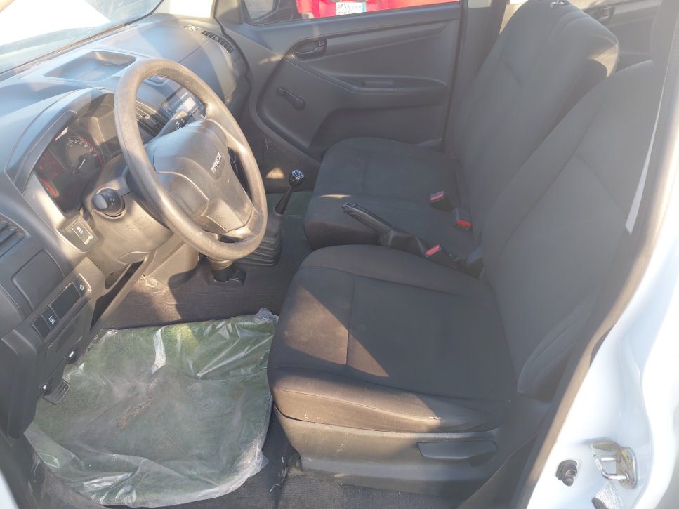 ايسوزو ديماكس 2x4 2022 image