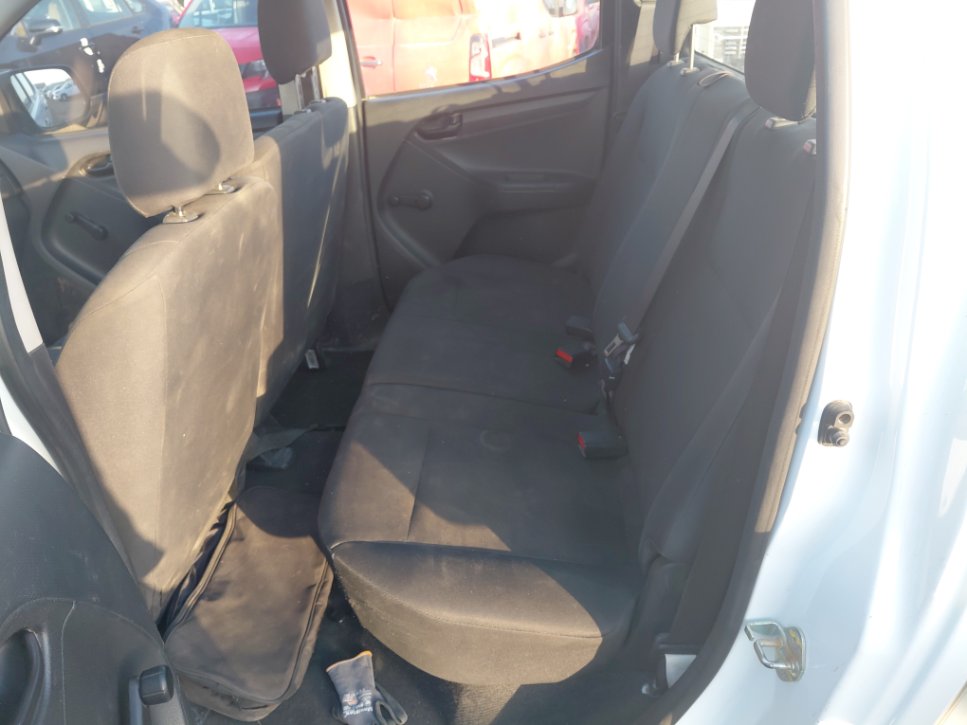 ايسوزو ديماكس 2x4 2022 image