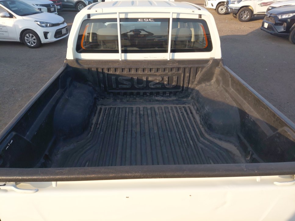 ايسوزو ديماكس 2x4 2022 image