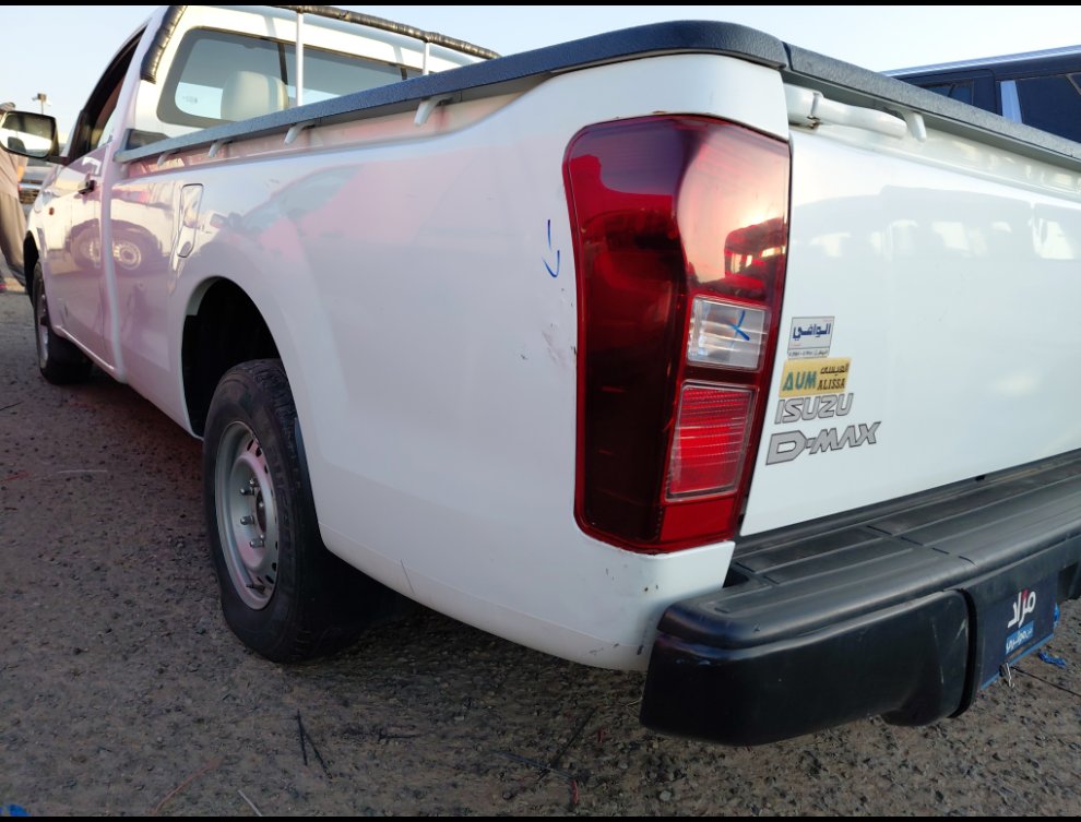 ايسوزو ديماكس 2X4 2021 image