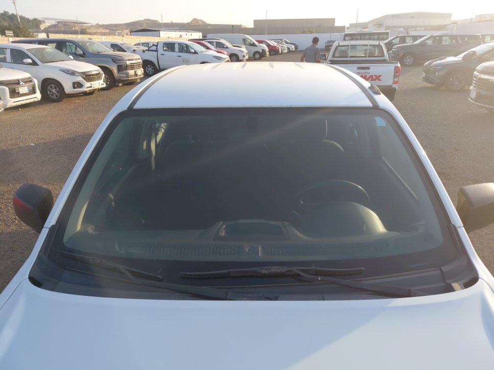 ايسوزو ديماكس 2x4 2022 image