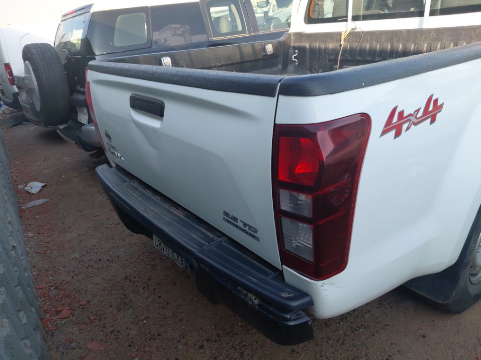 ايسوزو ديماكس  2022 image