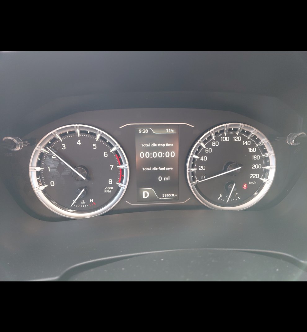 تويوتا اوربان كروز GLX 2024 image