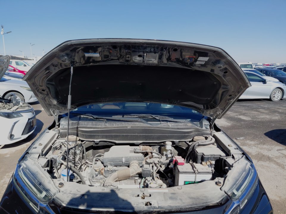 تويوتا اوربان كروز GLX 2024 image