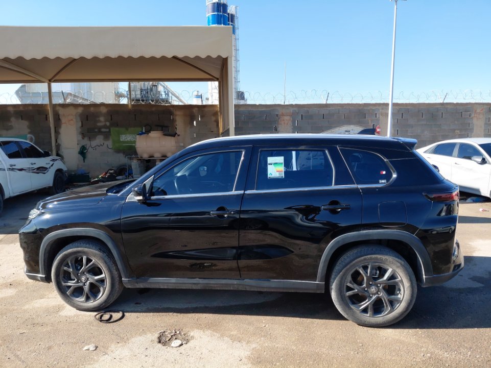 تويوتا اوربان كروز GLX 2024 image