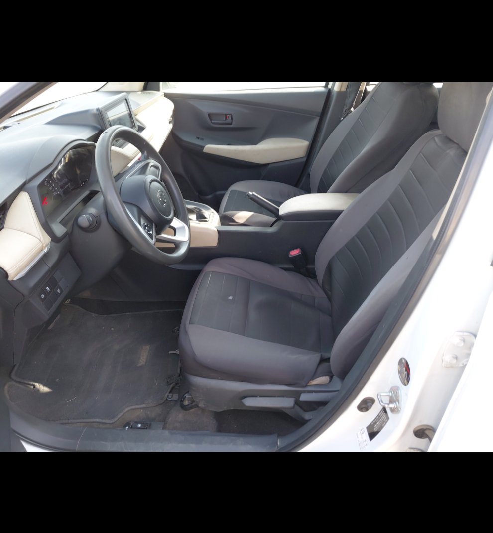 تويوتا يارس  2023 image