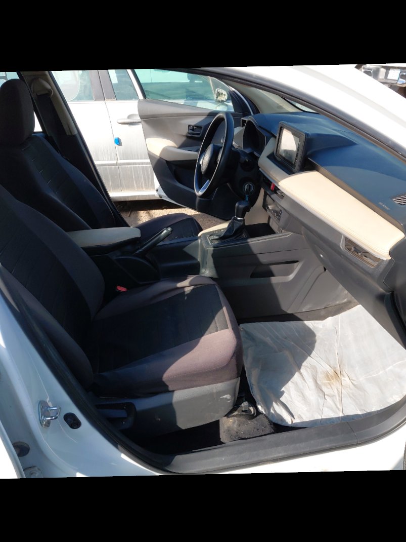 تويوتا يارس  2023 image