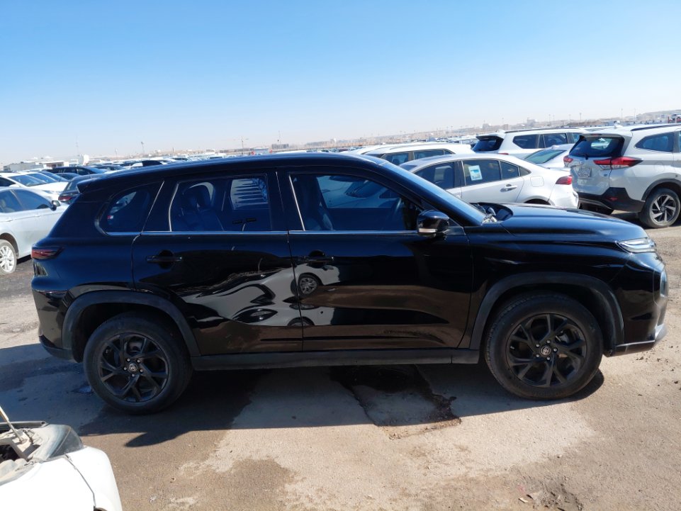 تويوتا اوربان كروز GLX 2024 image