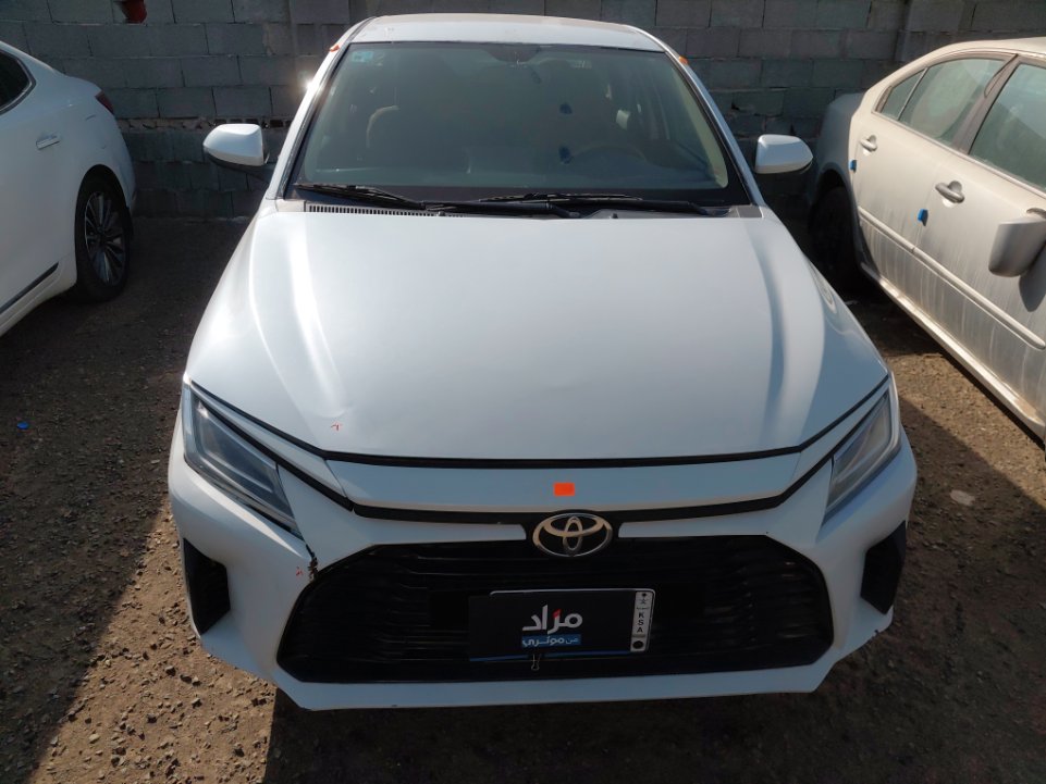 تويوتا يارس  2023