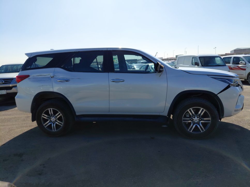 تويوتا فورتشنر GX2 2025 image