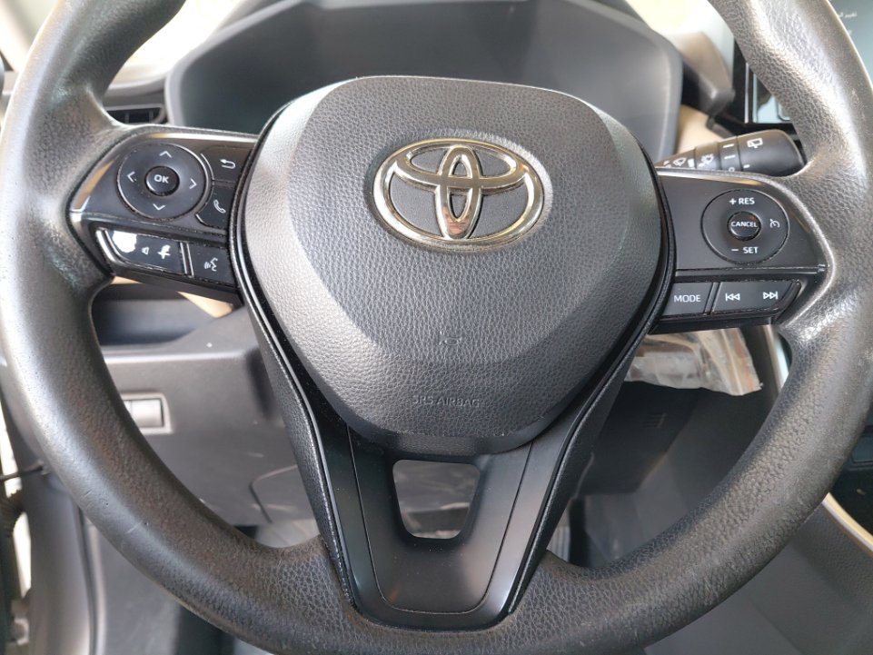 تويوتا راف فور  LE   2021 image