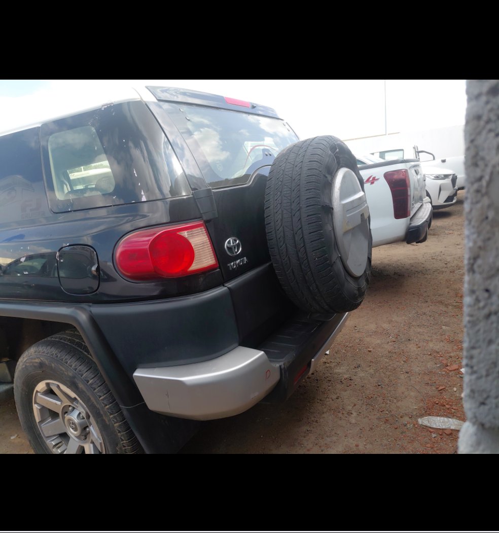 Toyota FJ Cruiser  2023 image