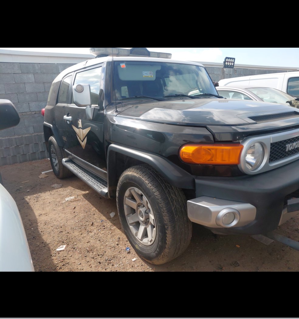 Toyota FJ Cruiser  2023 image