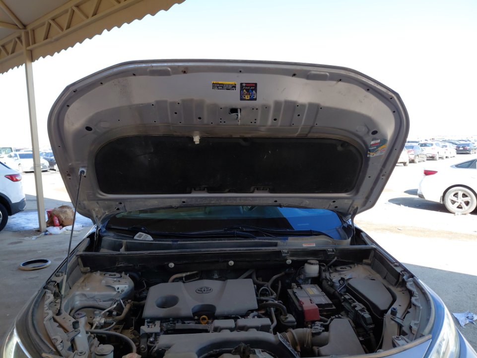 تويوتا راف فور  LE   2021 image