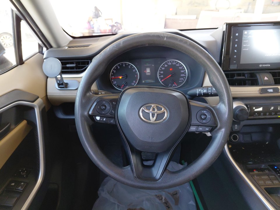 تويوتا راف فور  LE   2021 image