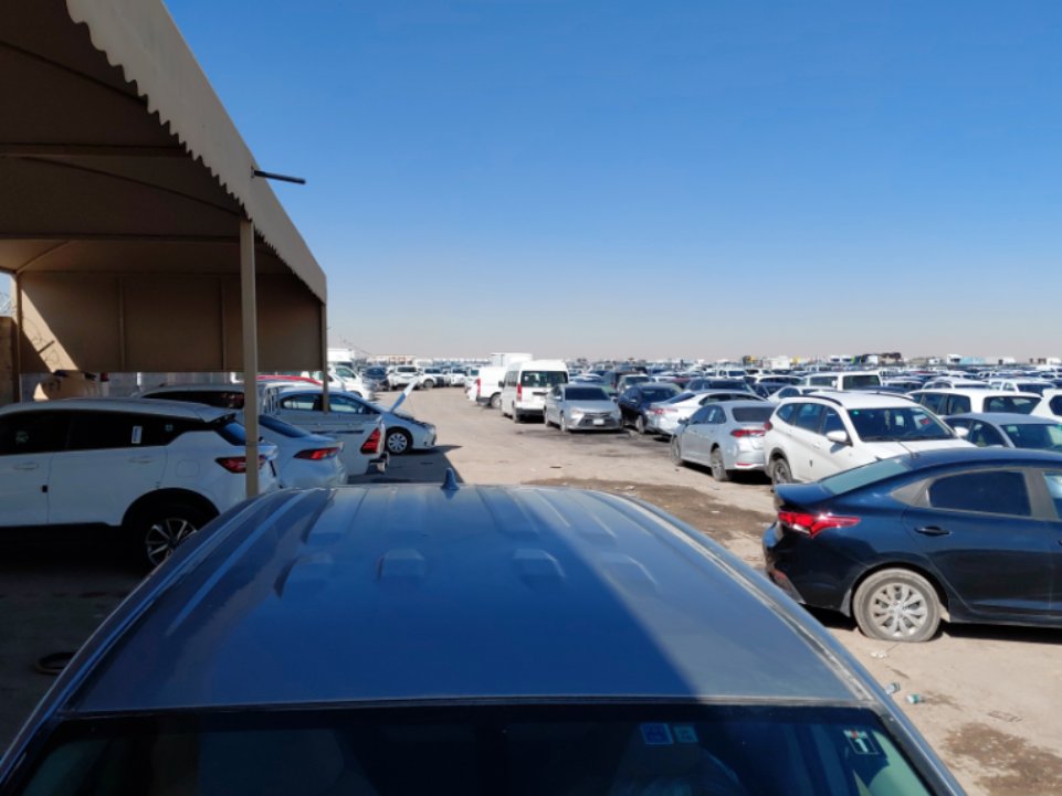 تويوتا راف فور  LE   2021 image