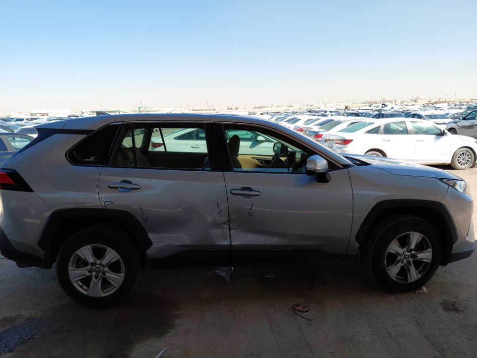 تويوتا راف فور  LE   2021 image