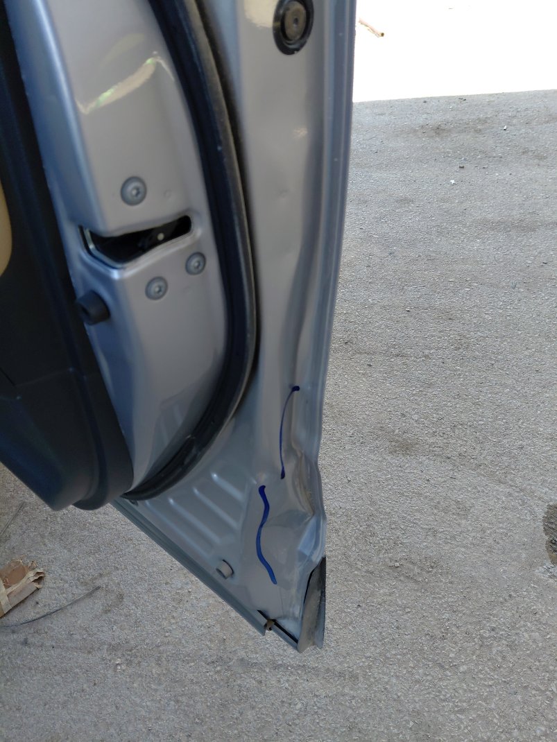 تويوتا راف فور  LE   2021 image