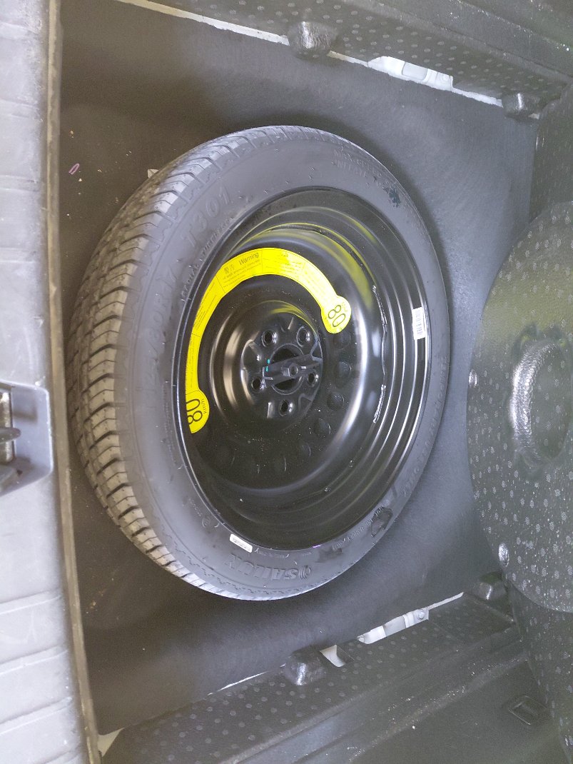 Geely Coolray رياضيه - اساسي  2023 image