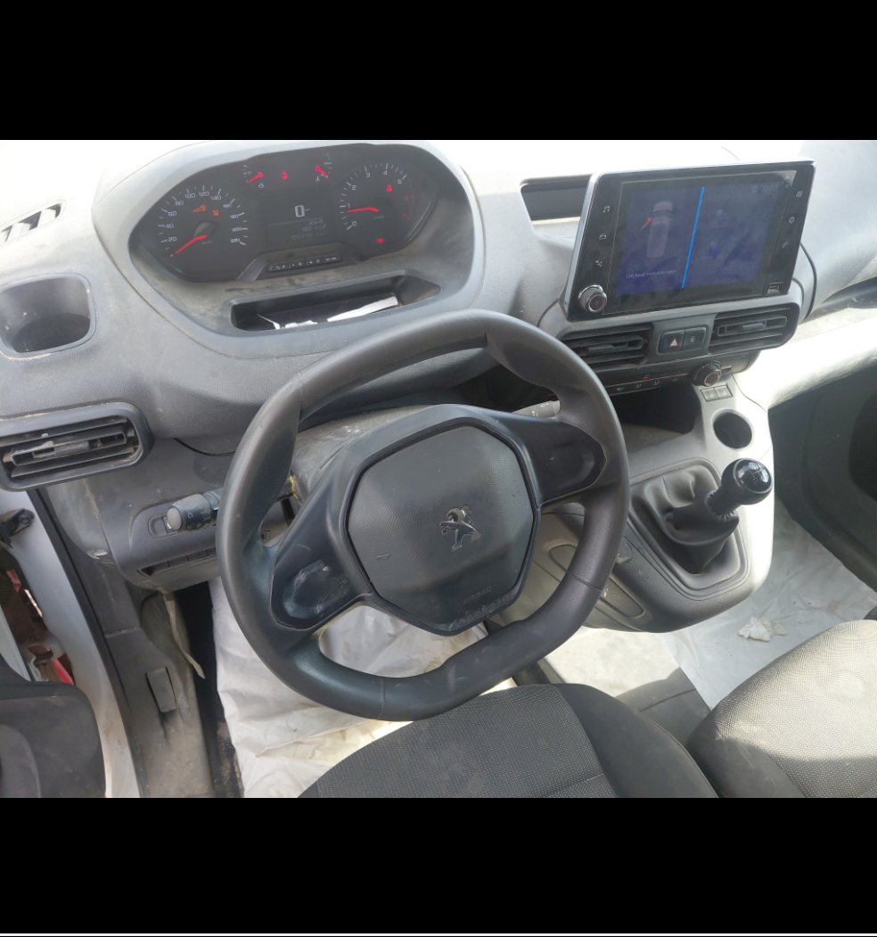 بيجو بارتنر  2023 image