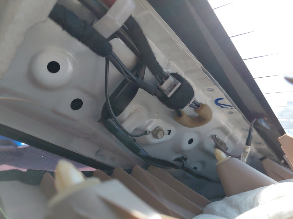 تويوتا يارس YX 2023 image