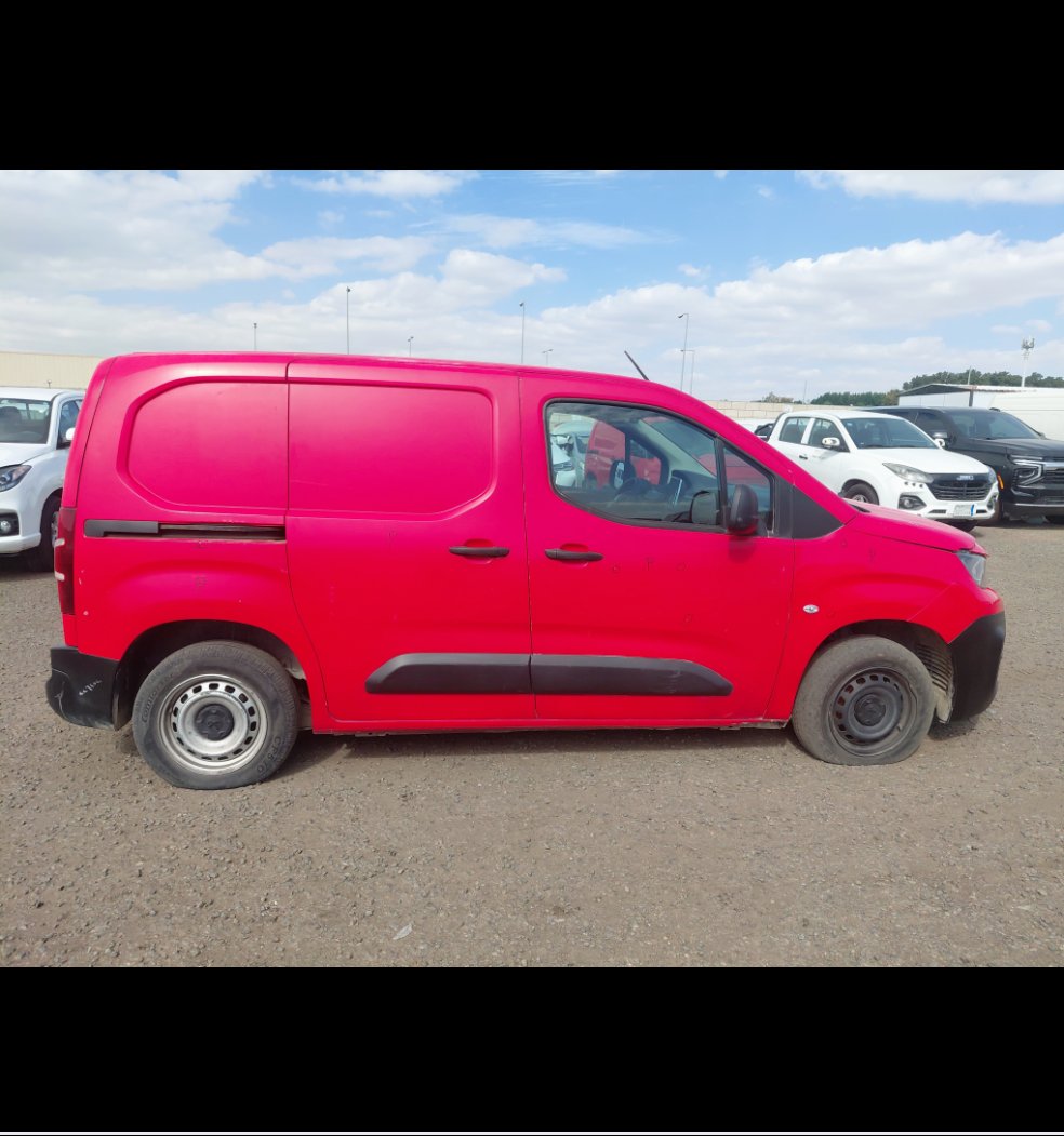 بيجو بارتنر  2023 image