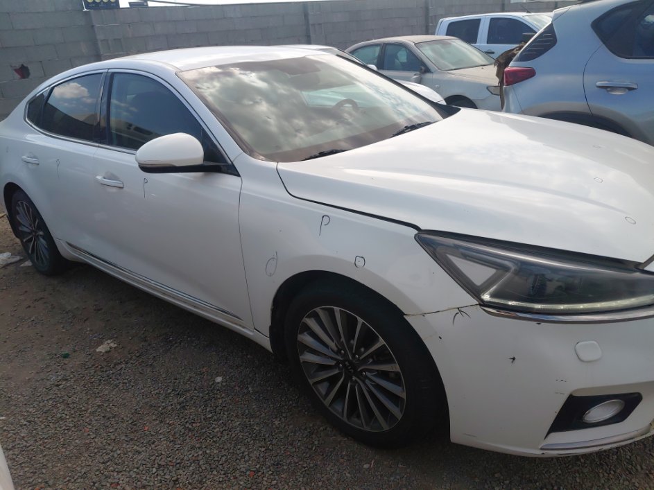 كيا كادينزا YG LX FWD 2020 image