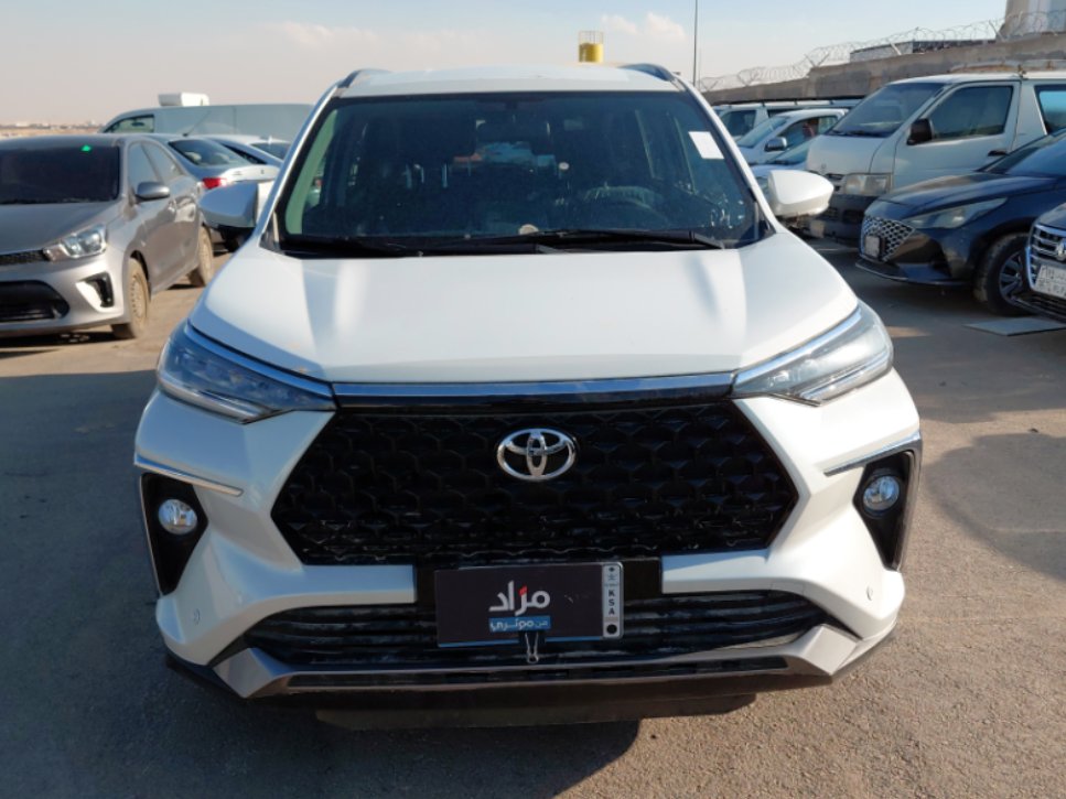 تويوتا فيلوز GLX 4x2 2025