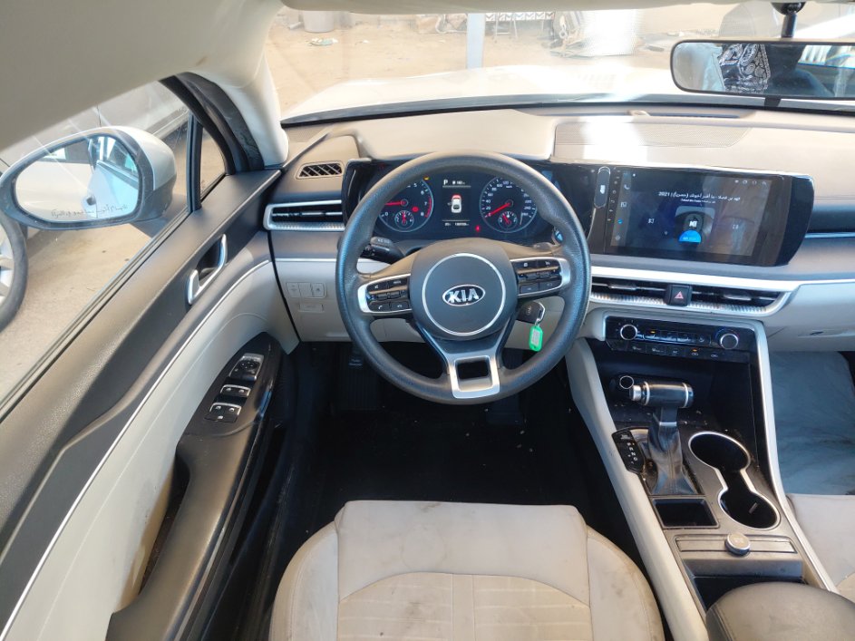 KIA K5 LX  2021 image