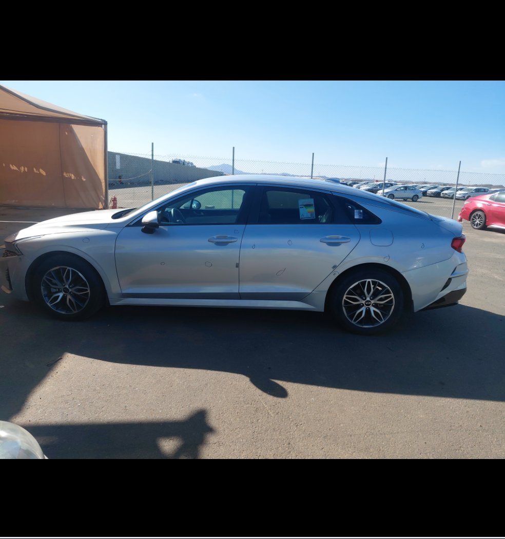 KIA K5 LX  2021 image